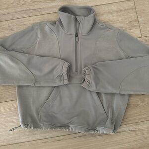 Lululemon half zip